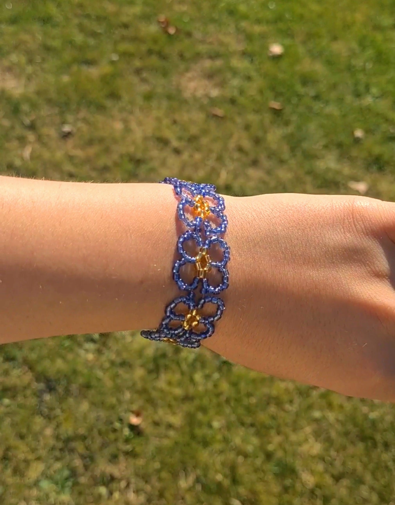 Blue Daisy Chain Bracelet